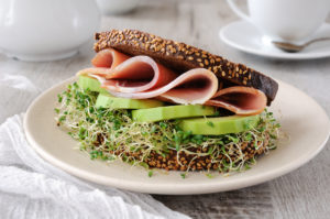 Sandwich with ham and avocado