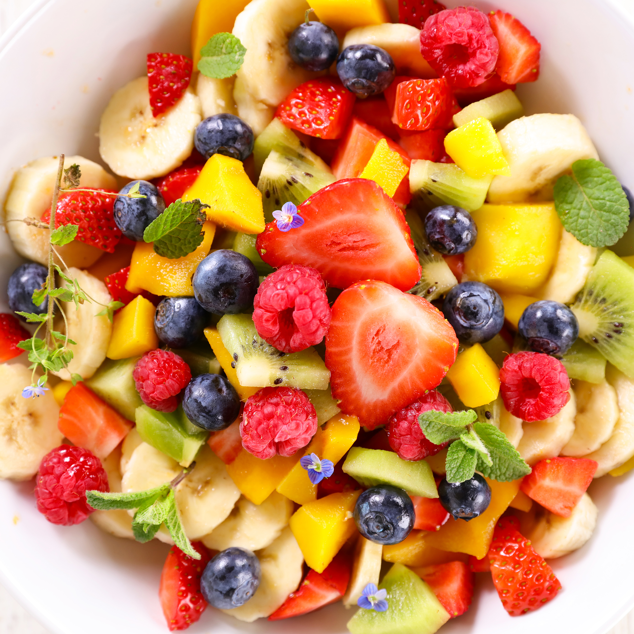 5. FREEZE-DRIED FRUIT SNACKS